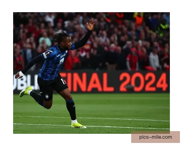 卢克曼欧联杯决赛帽子戏法封神之夜亚特兰大改写历史震撼欧洲足坛